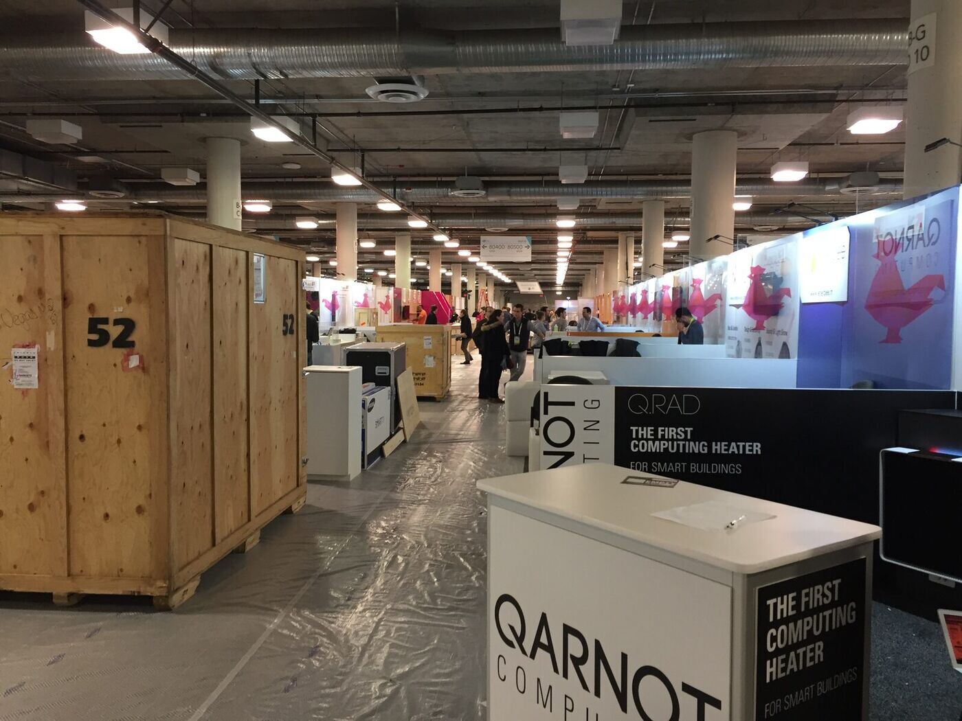 CES 2016 : la veille de l'ouverture, montage des stands français