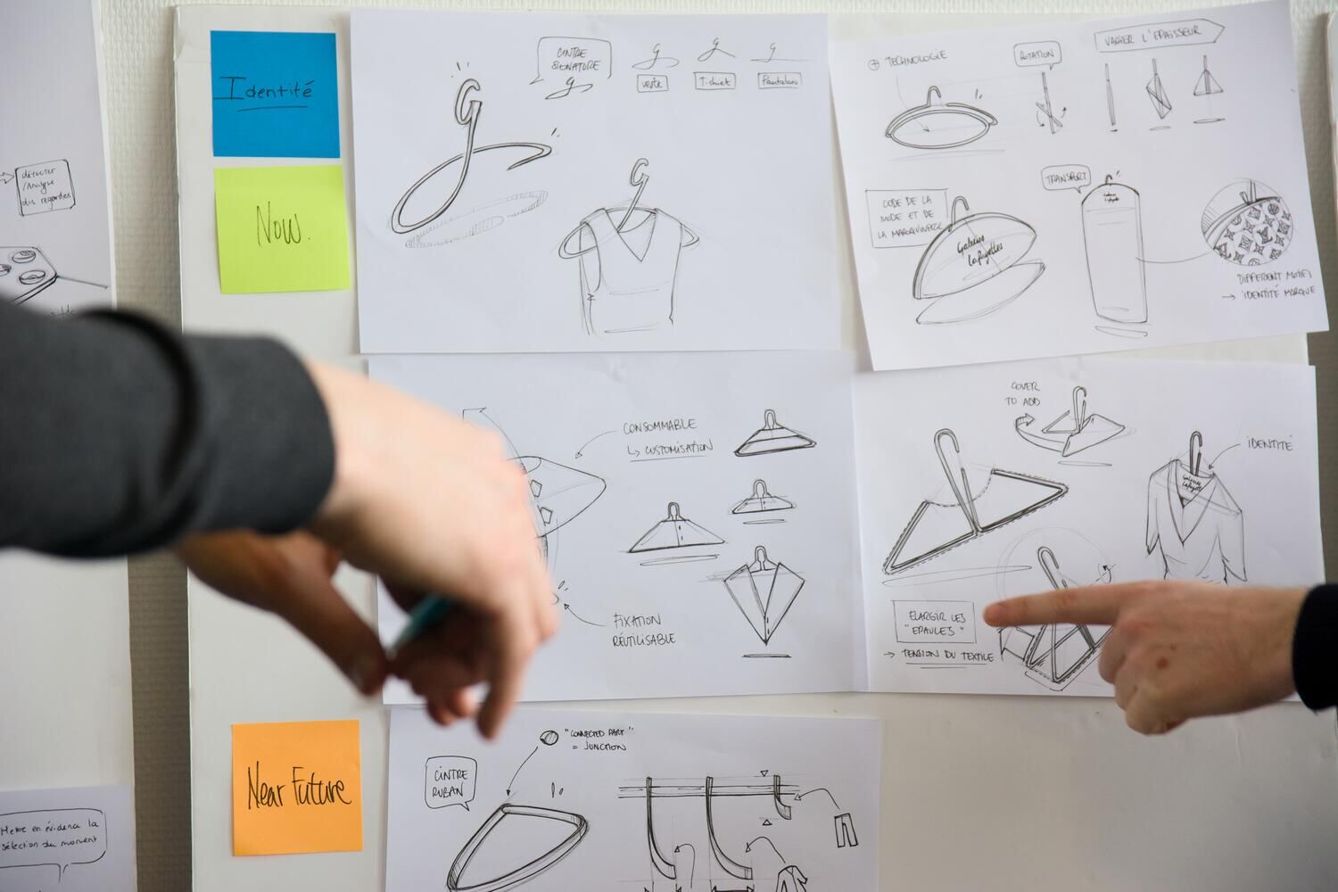 Premières esquisses du cintre lors de l'atelier de design