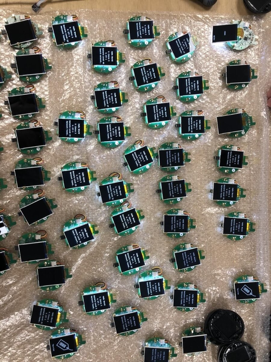 Des dizaines de cartes en test au bureau