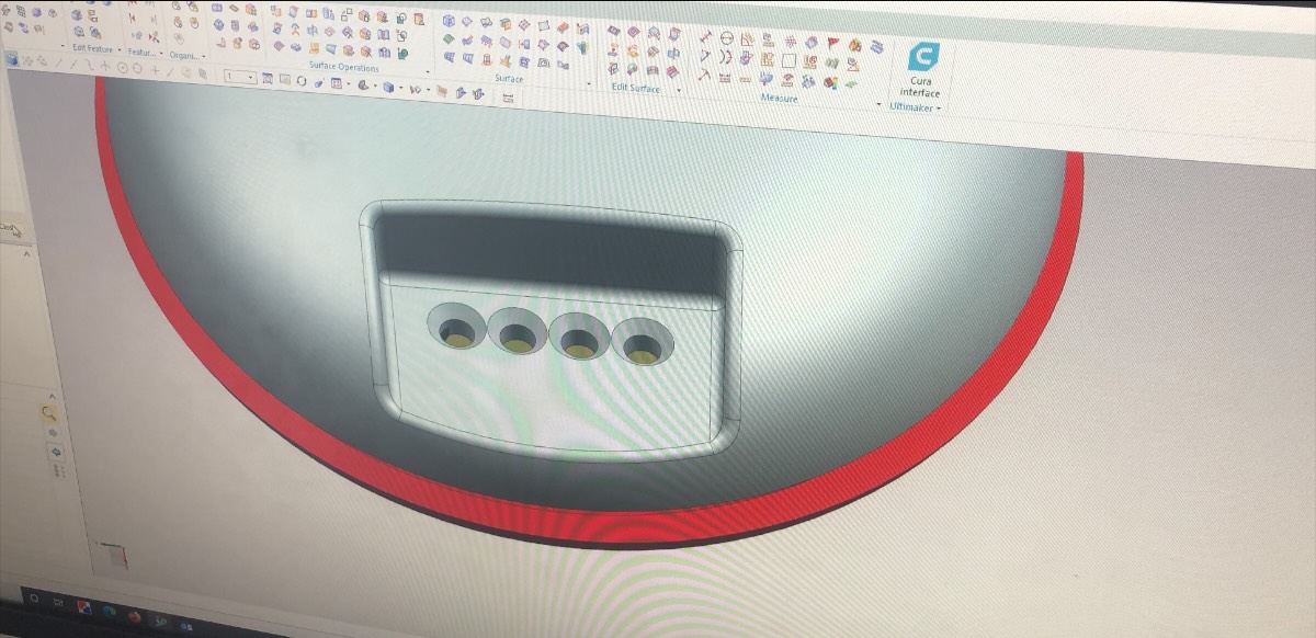 Modélisation des broches de contact de la rune, pour la recharge et le branchement de capteurs sur un bus I2C
